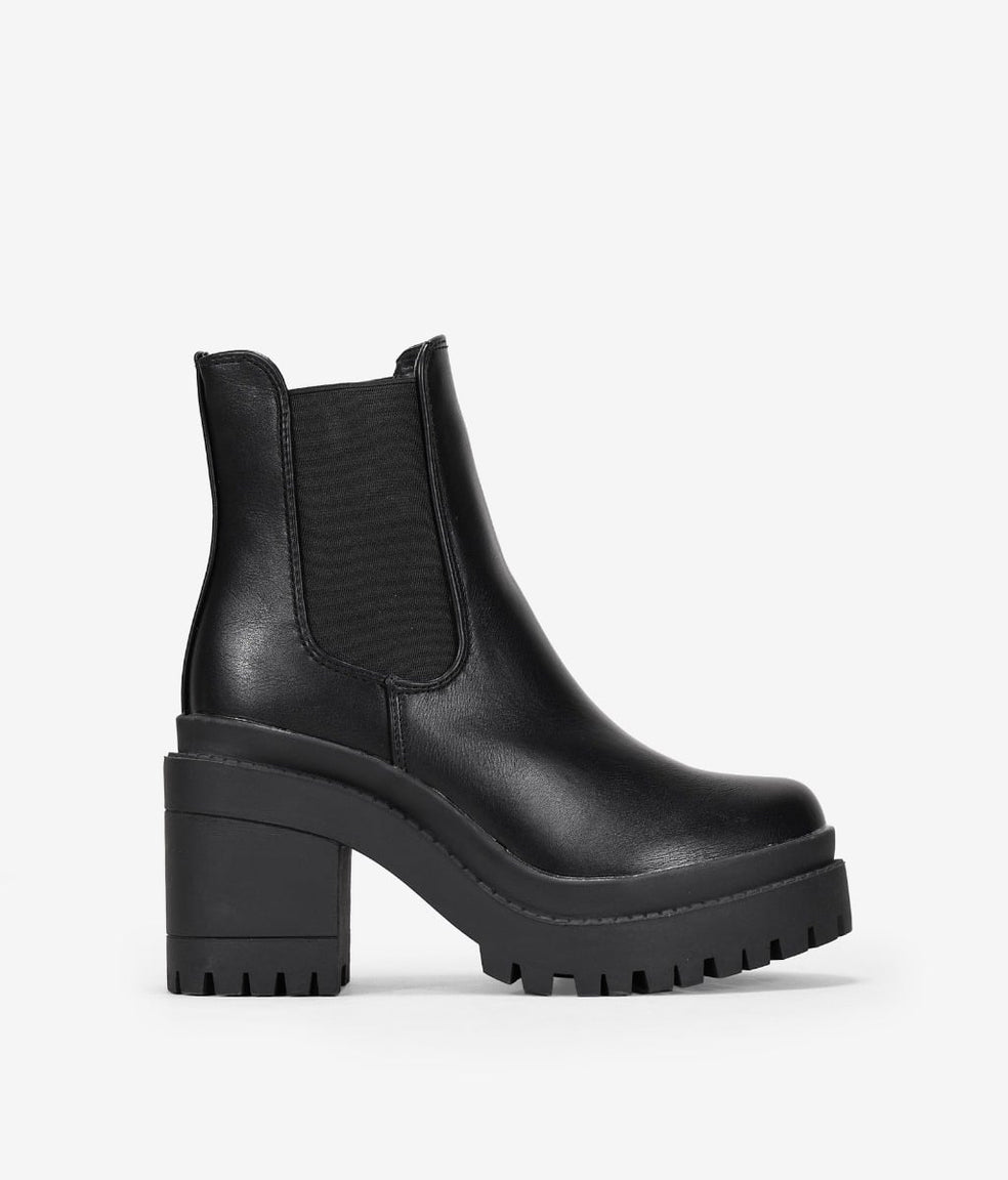 Botas Chelsea negras con tacón y plataforma