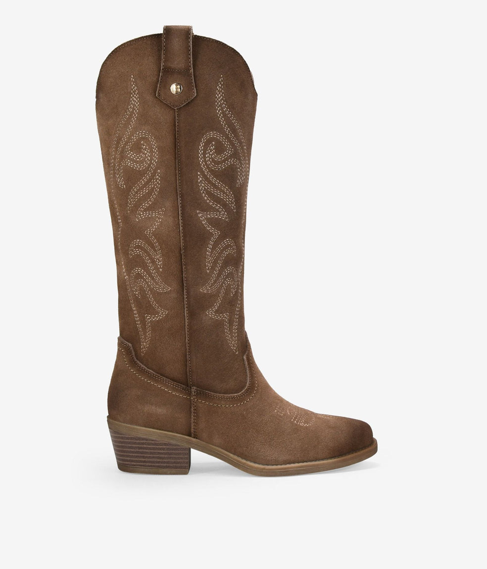 Botas cowboy arena en piel con bordados