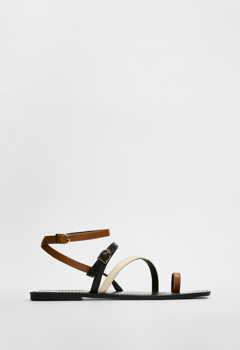 Sandalias gladiador planas Cameryn