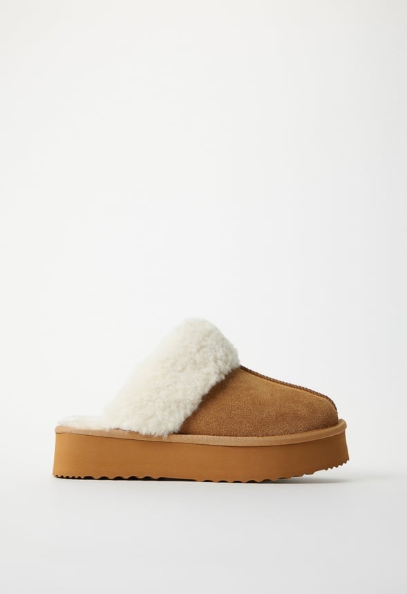 Zapatillas de casa con plataforma de ante y forro de pelo sintético