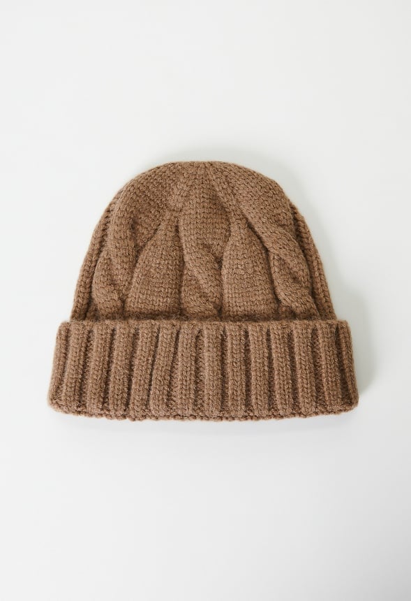 Gorro de punto trenzado