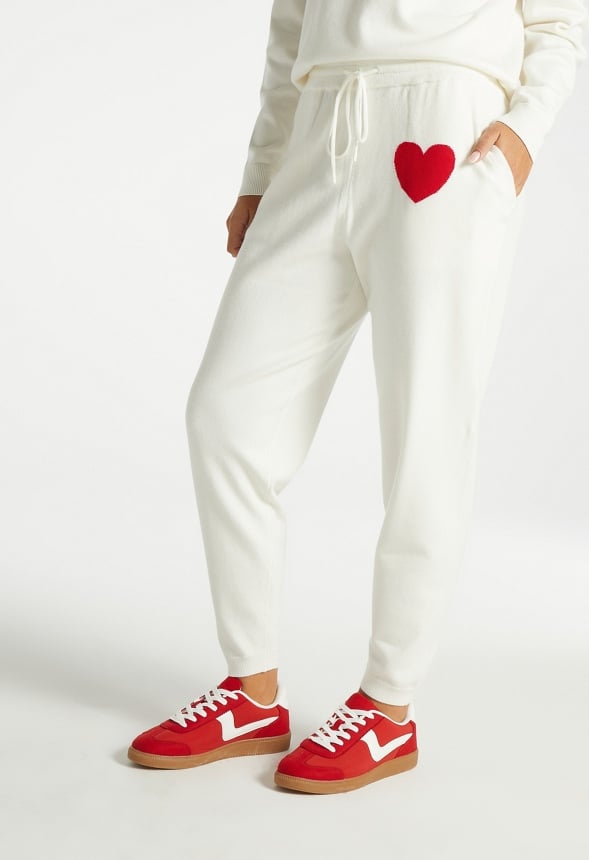 Joggers de punto con corazones